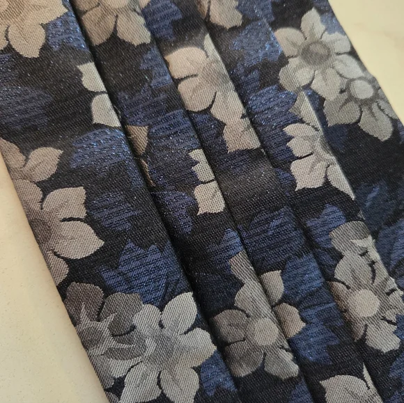 Men's Accessory Set Including CAS Germany Suspenders - Picture 3 of 10